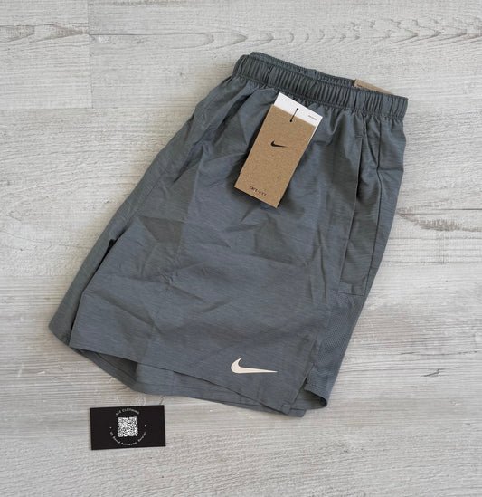 Nike 5” Grey