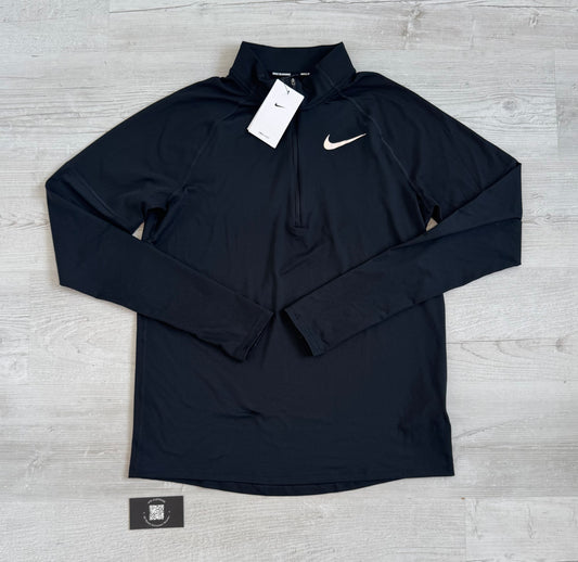 Nike 1/4 Zip “Black”